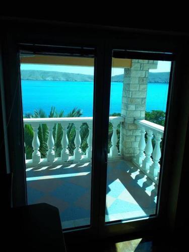 Apartments Horvat On Island Pag