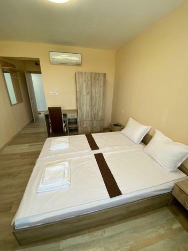 Hotel ???????? ???????