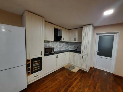 House Bn