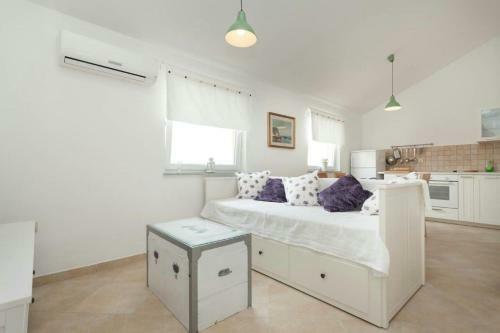 Jaga?i? Apartments (2+2) + Rent A Bike