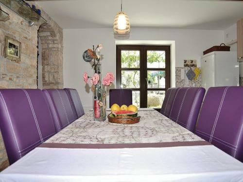 Hostal Apartments Emilia