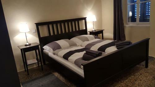 Hostal Room Zimmer Portarol