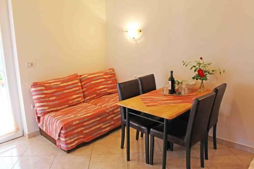 Charming And Sweet Apartment Andrea