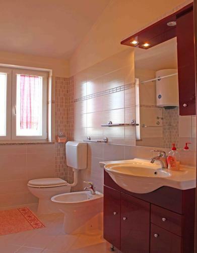 Charming And Sweet Apartment Andrea