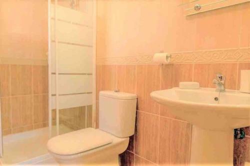 Villa Rose - Beautiful Detached Villa With Large Private Pool
