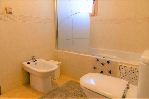 Villa Rose - Beautiful Detached Villa With Large Private Pool