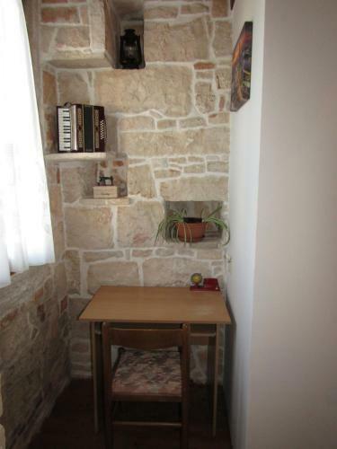 House Batel