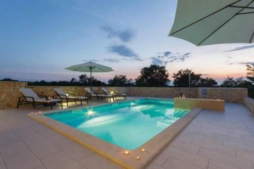 Villa Tea In Vodnjan With Pool Heating