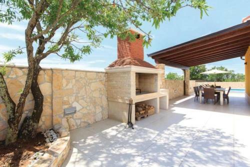 Villa Tea In Vodnjan With Pool Heating