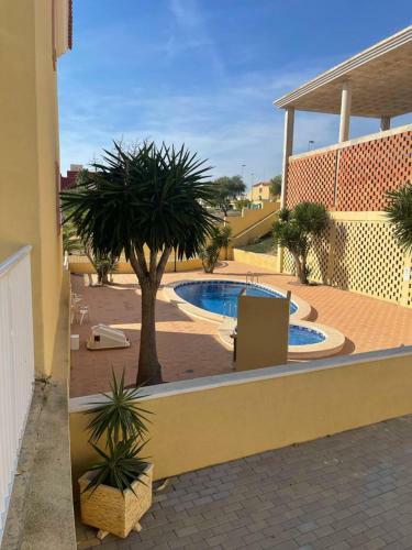 Amazing Villamartin House Sleeps 6 With Pool