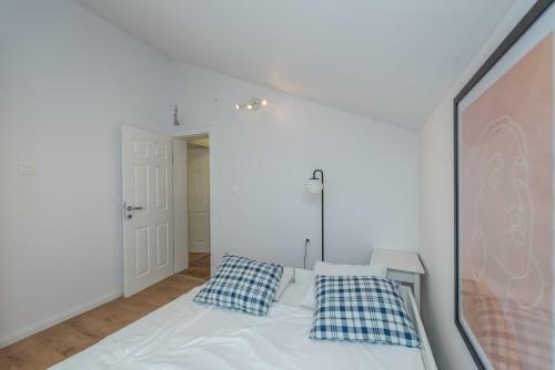 Brand New Villa Cara D Oro, Vrana