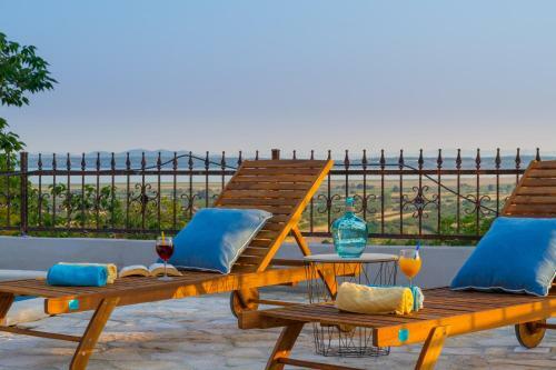 Stone Villa Oasis, Vrana Lake