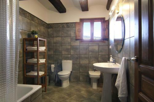 Casa Miret De Mur