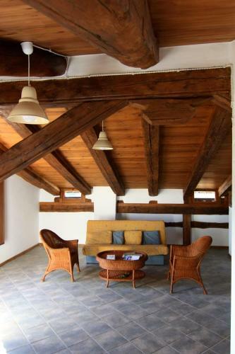 Casa Miret De Mur