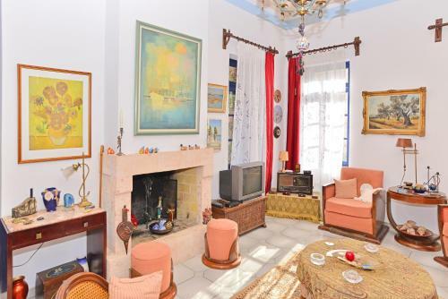 Villa Traditional House At Aegina Port