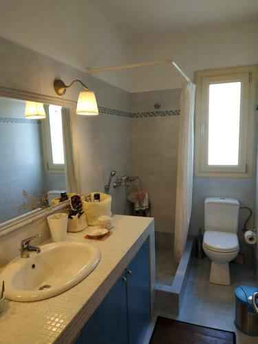 Sea View Maisonette With Private Garden
