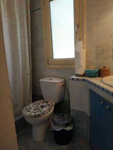 Sea View Maisonette With Private Garden