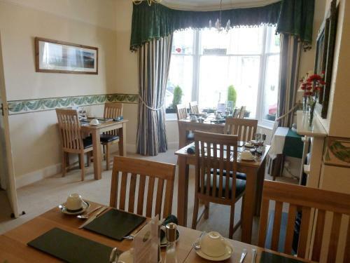 Hostal Tarn Hows