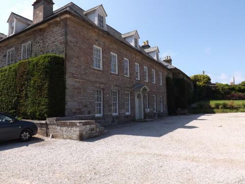 Hostal Trereife House