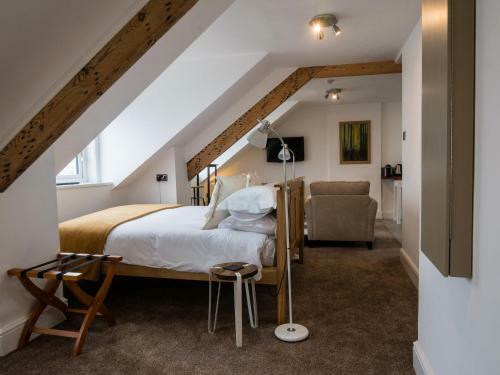 Hostal Beachfield Hotel