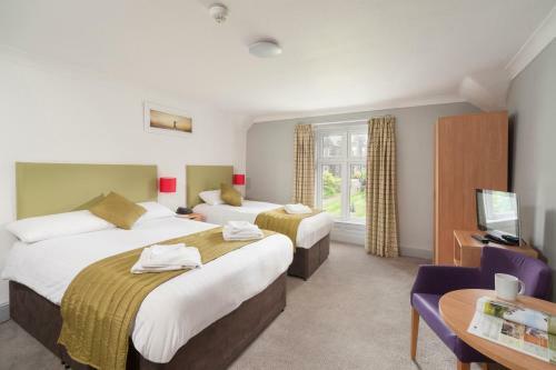 Derwent Manor Apartments