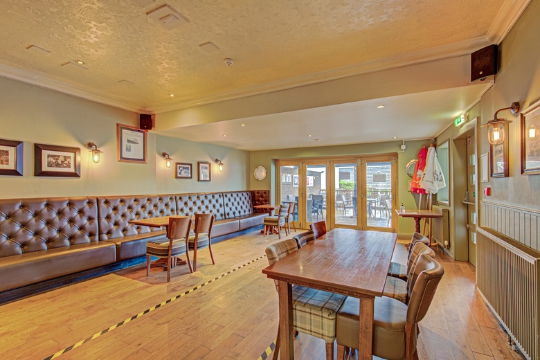 Posada The Kinloch Arms Hotel