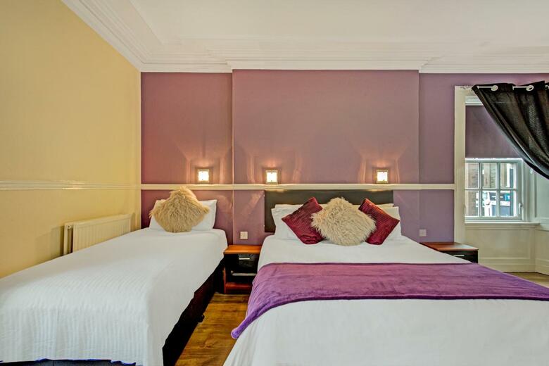 Posada The Kinloch Arms Hotel