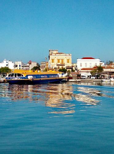 Lefteris Ageliki Beautiful Aegina