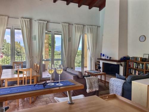 Gastouri Villa Pascalia With Pool And Views