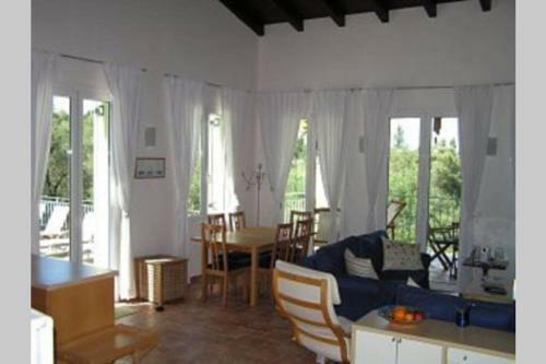 Gastouri Villa Pascalia With Pool And Views
