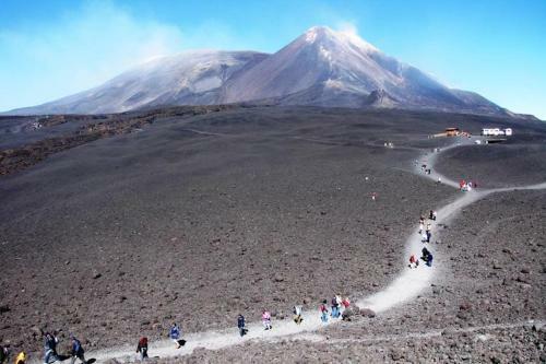 Il Melograno Dell'etna