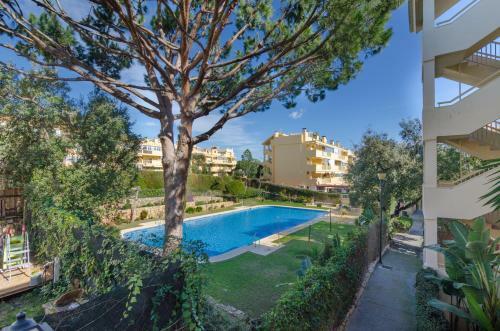 Calahonda Royale Apartment Close To Luna Beach