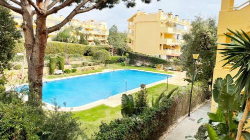 Calahonda Royale Apartment Close To Luna Beach