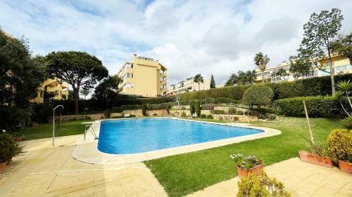 Calahonda Royale Apartment Close To Luna Beach