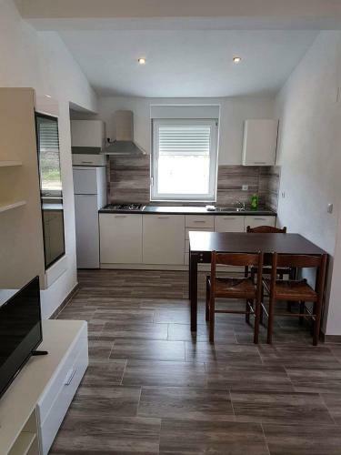 Apartmani Lukic