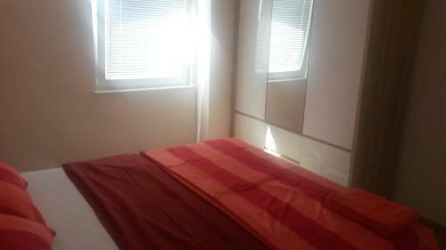 Apartments Vrtnica Kozjak