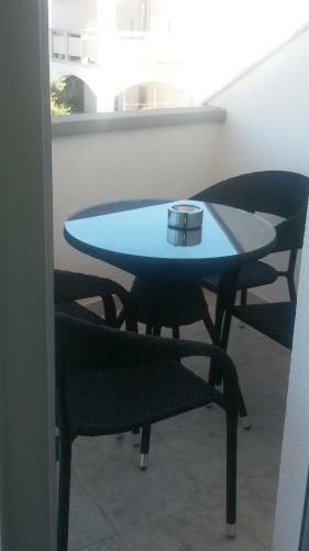 Apartments Vrtnica Kozjak