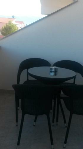 Apartments Vrtnica Kozjak