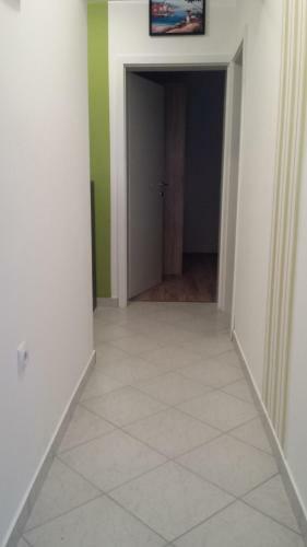 Apartments Vrtnica Kozjak