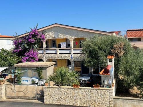 Apartements Delfin Vir