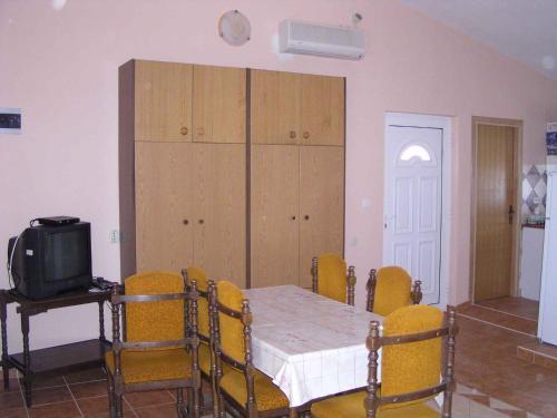 Apartment In Vir/insel Vir 26648