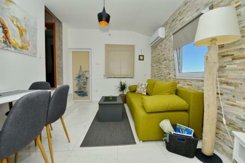 Apartmani Laura Vir