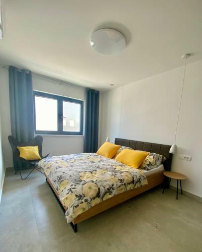 Luxury Beach Villa Vir / Apartments
