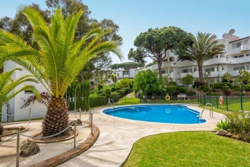 Apartamento Calle Pinos De Calahonda