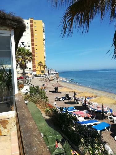Apartamento En La Orilla de Calahonda Reformado