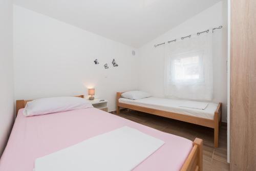 Apartment Bani?