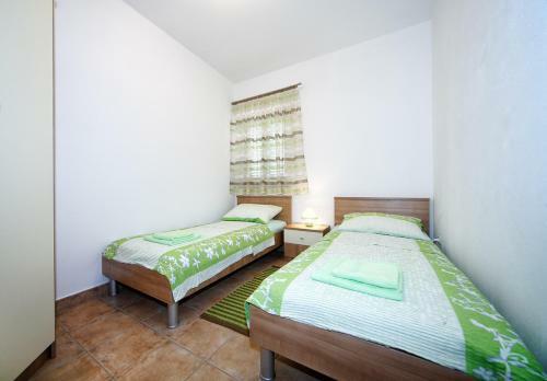 Apartments Sapavac