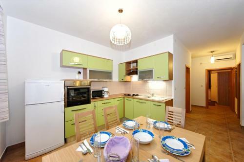 Apartments Sapavac