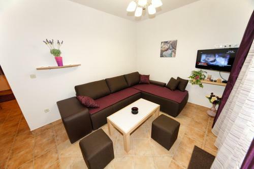 Apartments Sapavac