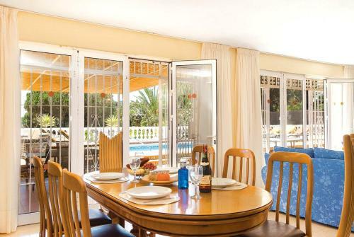 Villa Flores